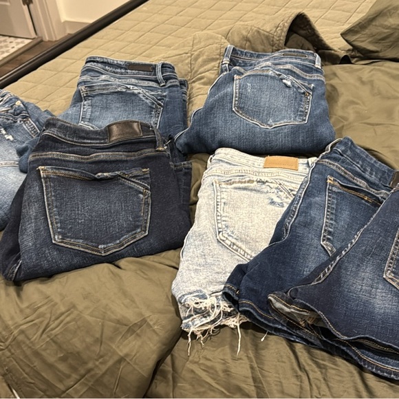 Stylish Women's Blue Jeans